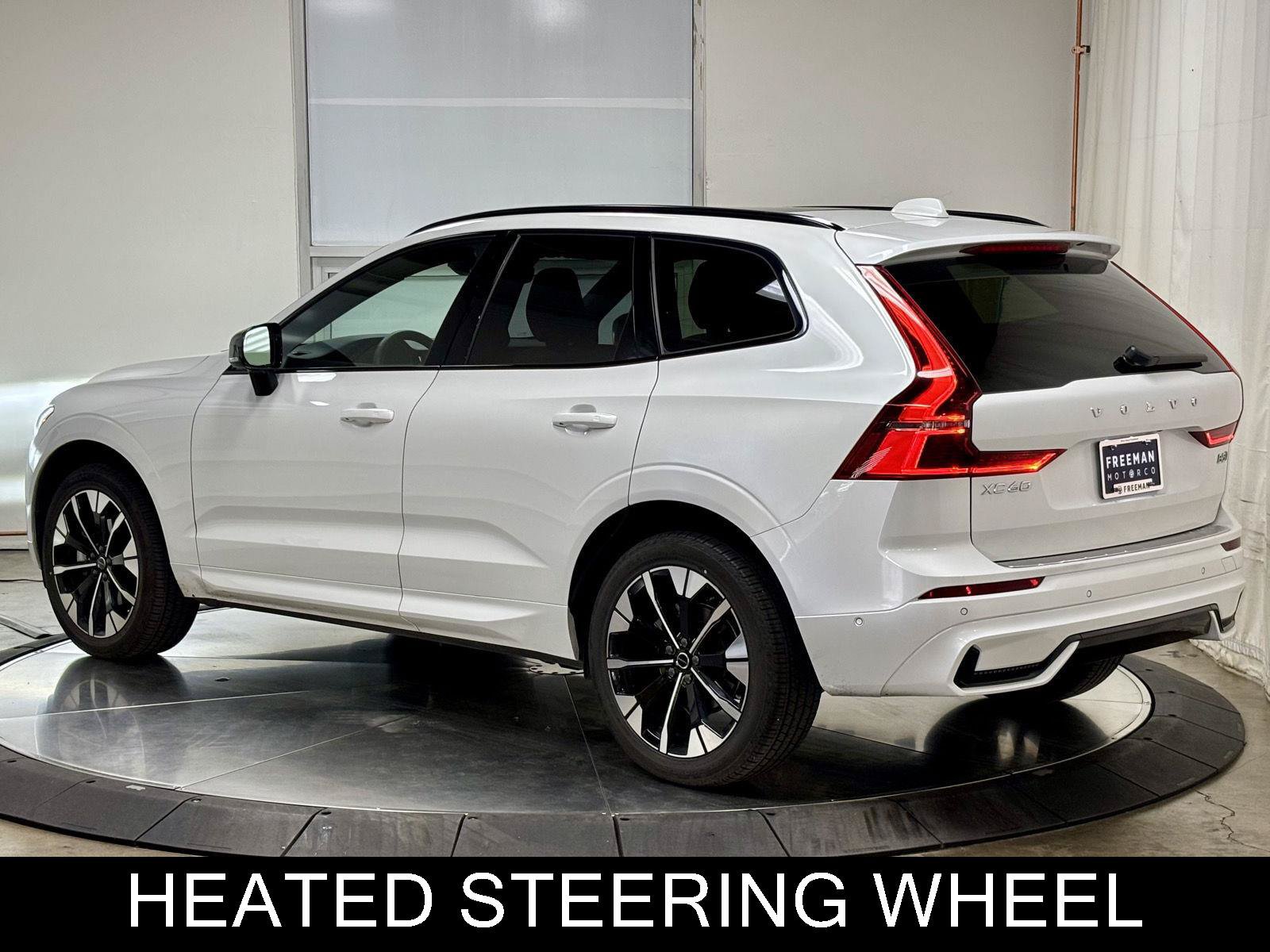 Used 2026 Volvo XC60 B5 Plus AWD/4WD image 7