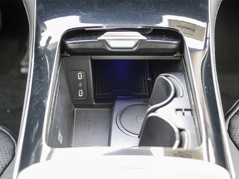 Used 2024 Mercedes-Benz EQE 350+ 4MATIC Sedan image 15