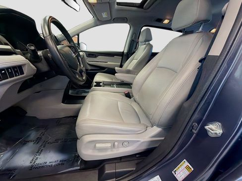 Used 2018 Honda Odyssey EX-L image 13
