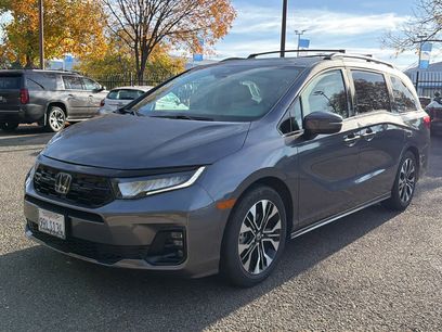 Used 2025 Honda Odyssey Elite