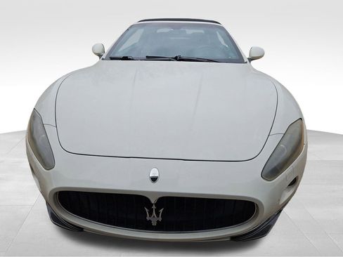 Used 2012 Maserati GranTurismo Sport image 2