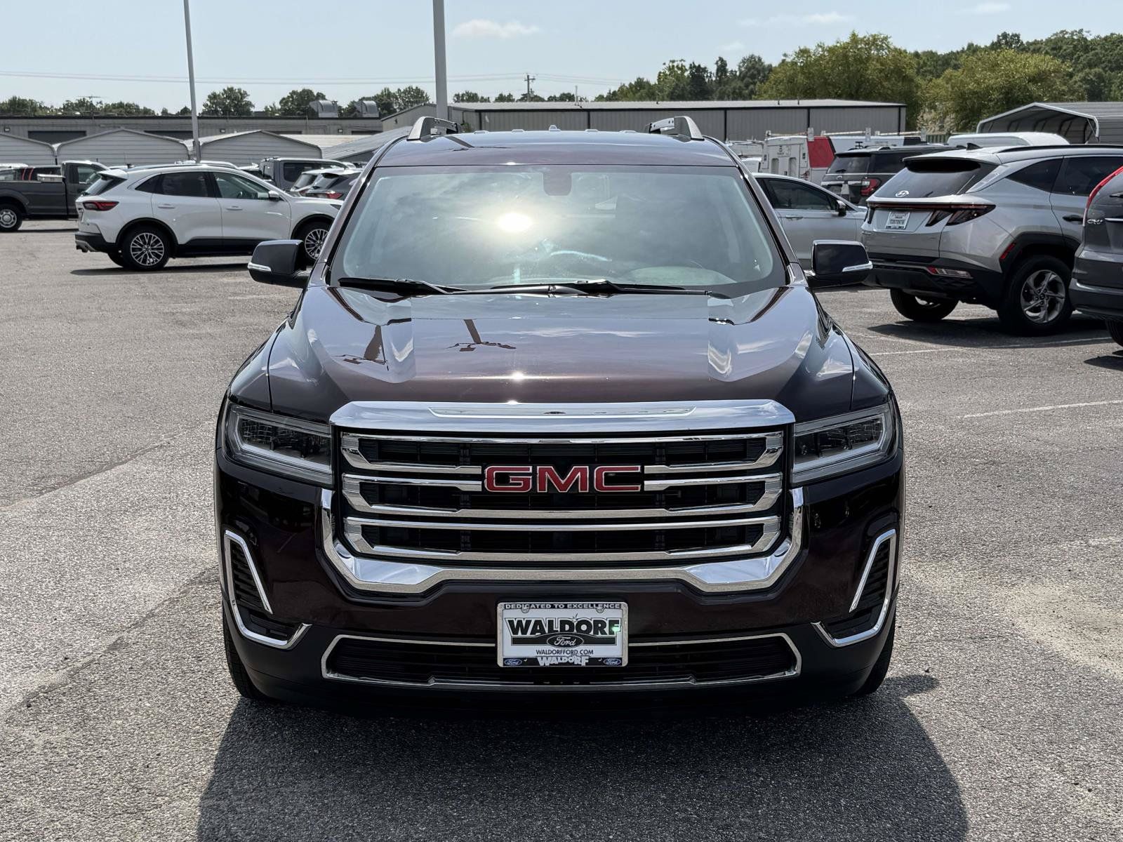 Used 2020 GMC Acadia SLE w/ Driver Convenience Package FWD image 6