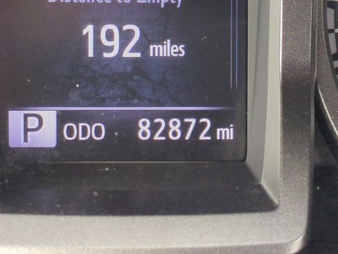 Used 2022 Toyota Tacoma SR5 image 25