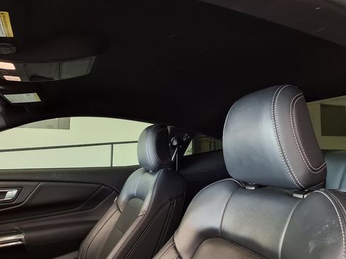Used 2025 Ford Mustang GT Premium RWD image 7