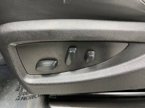 Used 2019 GMC Sierra 2500 Denali w/ Duramax Plus Package AWD/4WD image 43