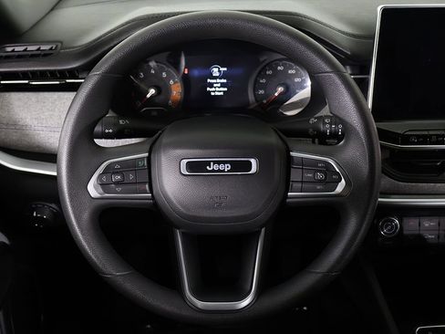 Used 2023 Jeep Compass Sport AWD/4WD image 36