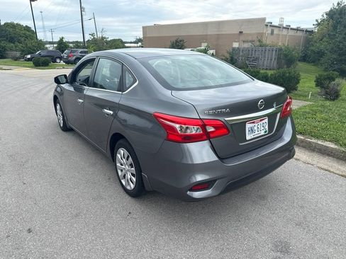 Used 2018 Nissan Sentra S FWD image 4