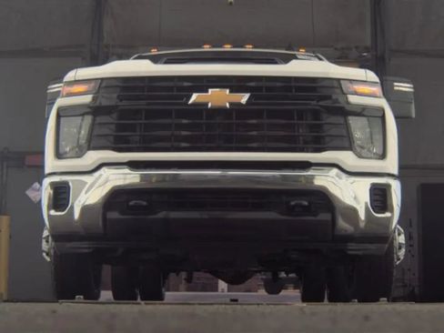 Used 2024 Chevrolet Silverado 3500 W/T image 8