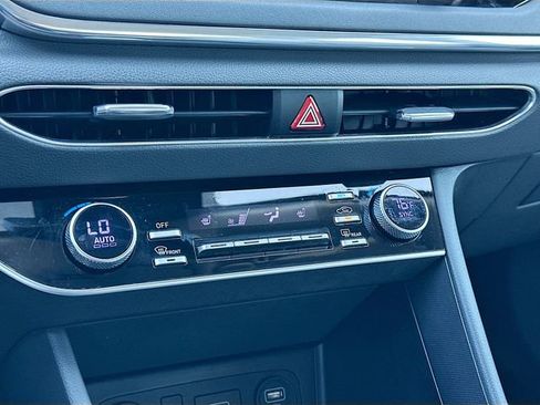 Used 2020 Hyundai Sonata SEL w/ Convenience Package image 15
