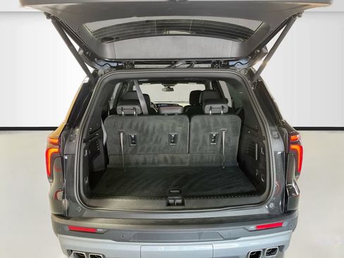 Used 2025 Chevrolet Traverse Z71 AWD/4WD image 26