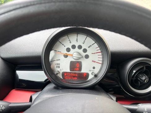 Used 2014 MINI Cooper Clubman FWD image 4