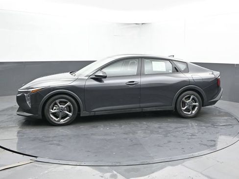 Used 2025 Kia K4 FWD image 8