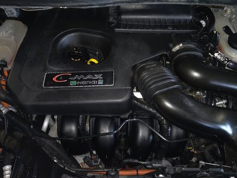 Used 2016 Ford C-MAX Energi SEL w/ Equipment Group 303A image 30