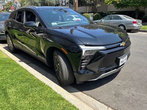 Used 2024 Chevrolet Blazer EV LT AWD/4WD image 7