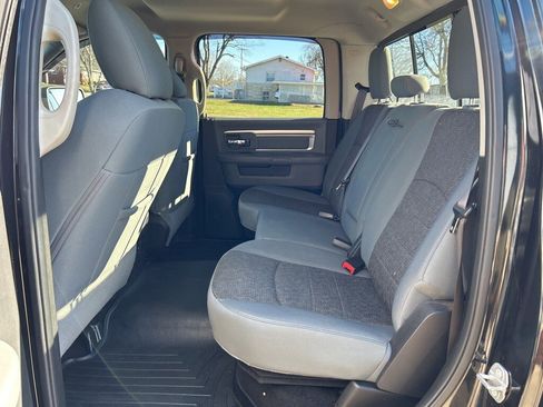 Used 2019 RAM 1500 Big Horn image 12