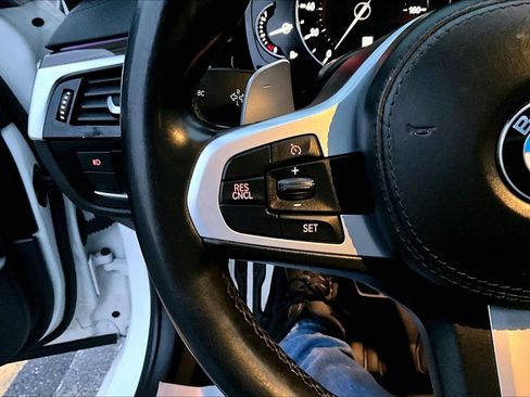 Used 2018 BMW 540i image 11