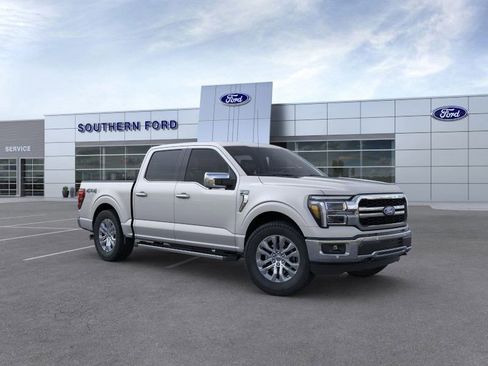 New 2025 Ford F150 Lariat w/ Equipment Group 501A Mid image 8