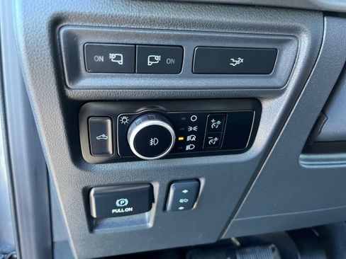 Used 2024 Ford F150 Lariat w/ Equipment Group 502A High image 14