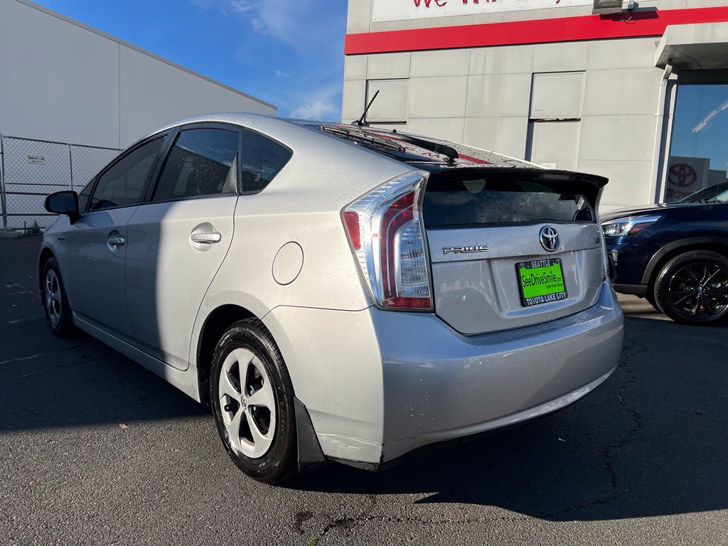 Used 2013 Toyota Prius Two FWD image 6