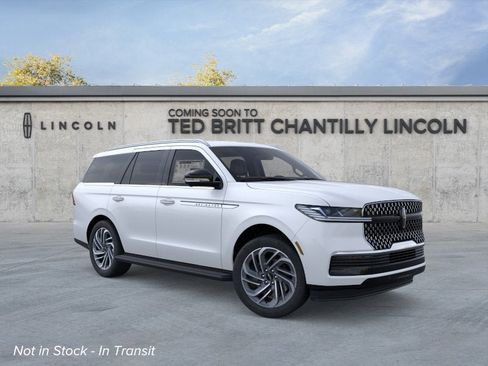 New 2026 Lincoln Navigator Premiere image 1