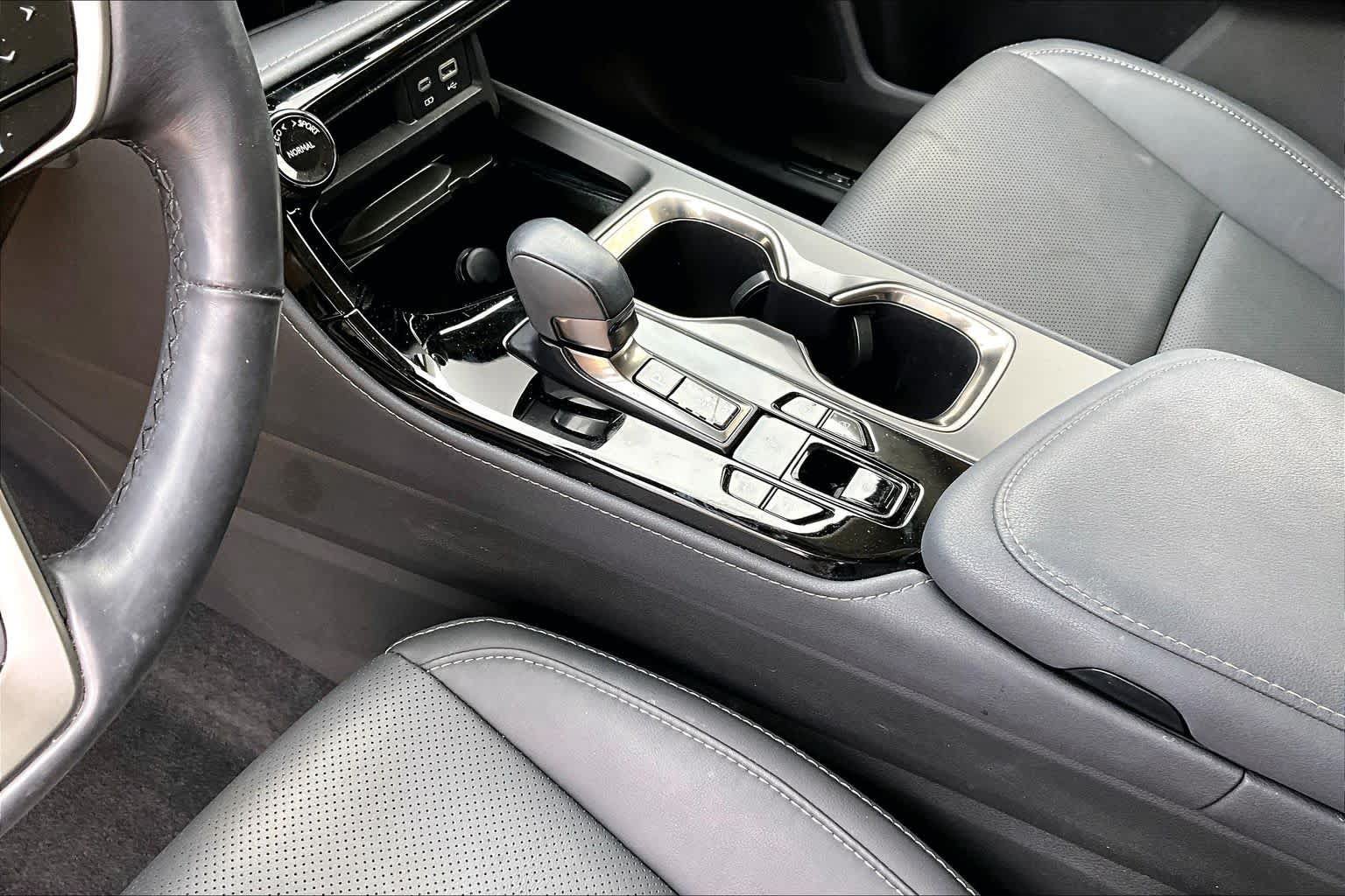 Used 2025 Lexus NX 350 AWD w/ Accessory Package (2T) image 17
