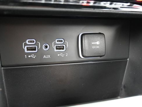 Used 2024 Jeep Grand Cherokee L Overland image 23