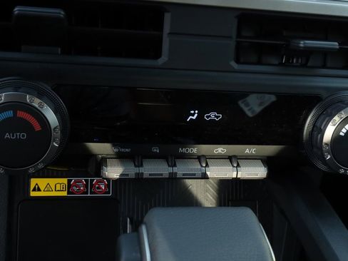 New 2025 Toyota Tacoma SR5 image 5