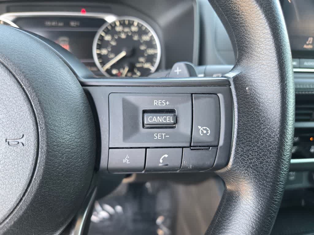 Used 2024 Nissan Rogue S FWD image 20