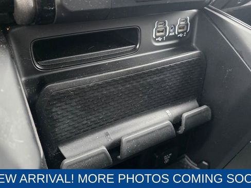 Used 2020 RAM 1500 Big Horn w/ Built-to-serve Edition image 19