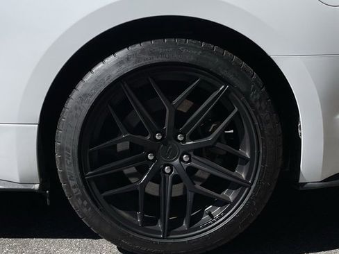 Used 2022 Ford Mustang GT Premium image 6