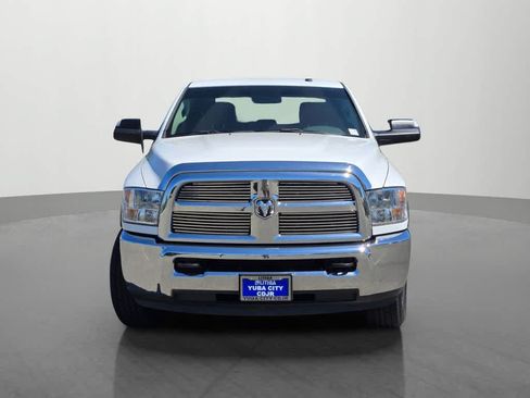Used 2018 RAM 3500 Tradesman w/ Chrome Appearance Group RWD image 2