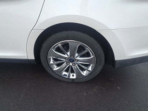 Used 2012 Ford Taurus Limited image 11