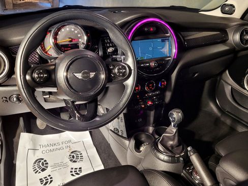 Used 2015 MINI Cooper S image 23