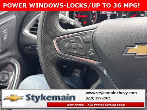 Used 2024 Chevrolet Malibu LS image 25