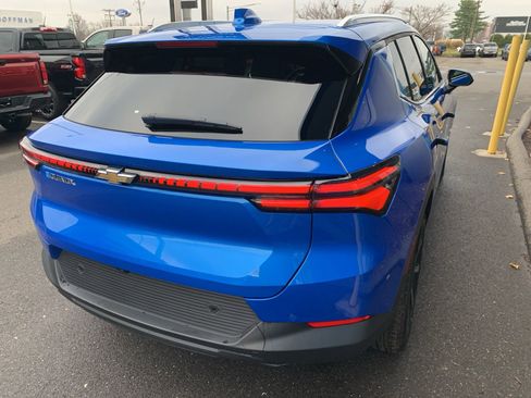 New 2026 Chevrolet Equinox EV LT FWD image 5