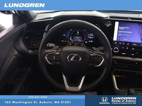 Used 2024 Lexus TX 350 AWD w/ Captains Chair Package image 22