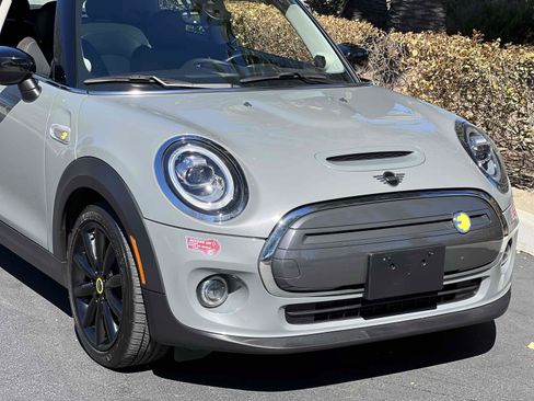 Used 2021 MINI Cooper SE w/ 6.5" Touchscreen Package FWD image 59
