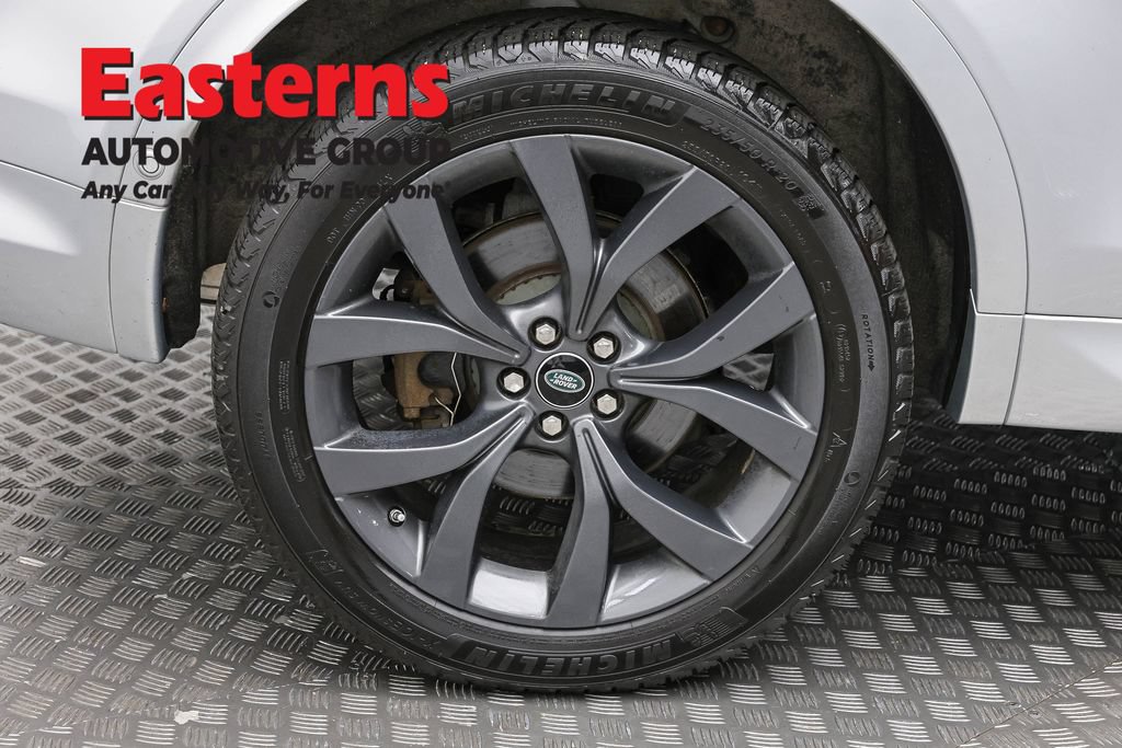 Used 2021 Land Rover Discovery Sport SE R-Dynamic AWD/4WD image 32