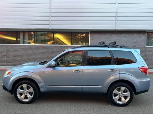 Used 2012 Subaru Forester 2.5XT Premium image 12
