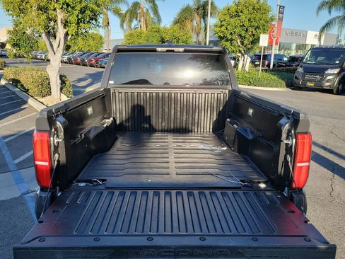 Used 2025 Toyota Tacoma SR5 image 15