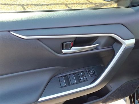 New 2025 Toyota RAV4 XLE w/ Convenience Package image 11