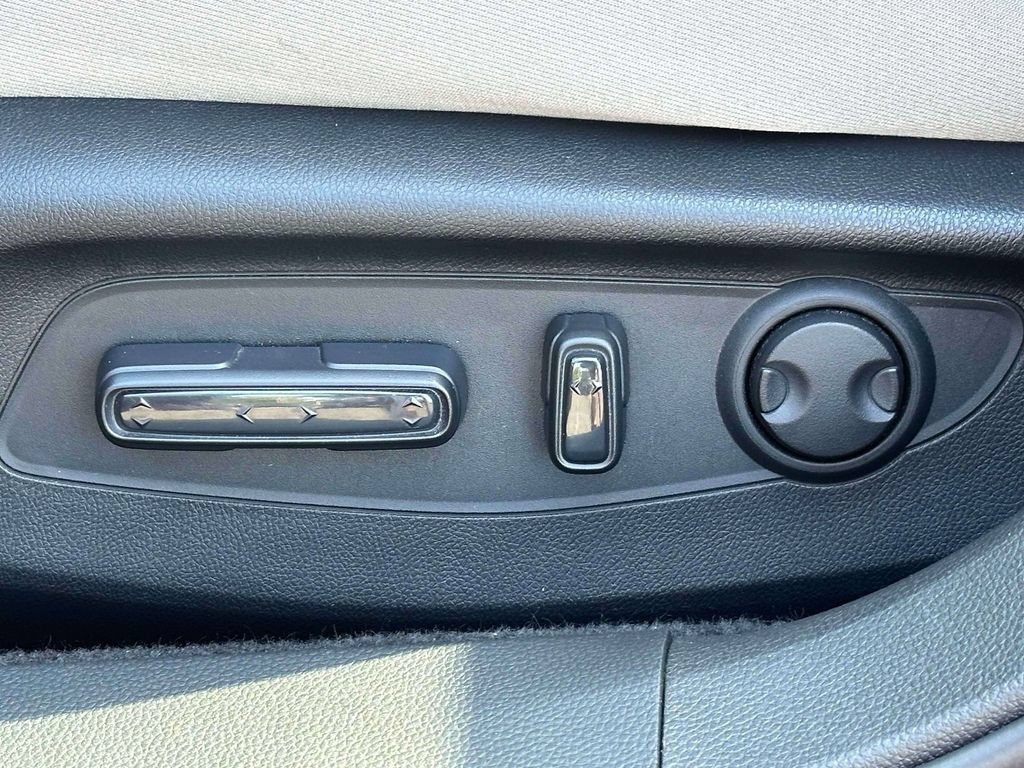 Certified 2023 Honda Accord EX image 15