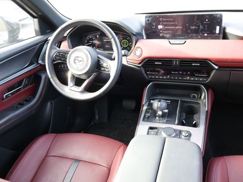 Certified 2025 MAZDA CX-70 3.3 Turbo S w/ Premium Package image 16