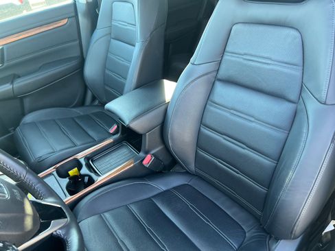 Used 2022 Honda CR-V Touring image 18