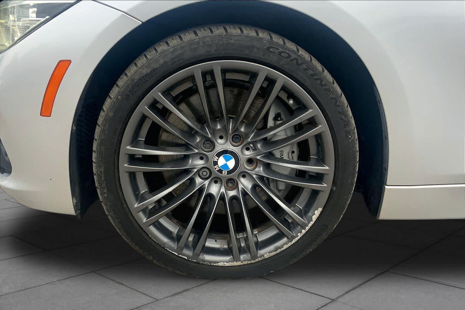 Used 2016 BMW 340i Sedan RWD image 11