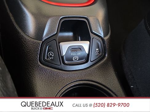 Used 2020 Jeep Compass Trailhawk AWD/4WD image 21