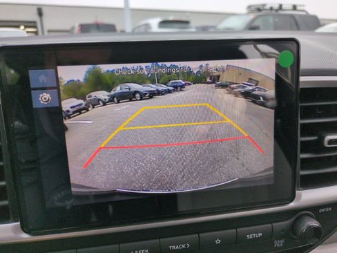 New 2026 Hyundai Venue SEL FWD image 25