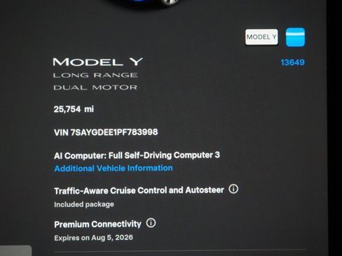 Used 2023 Tesla Model Y Long Range AWD/4WD image 4
