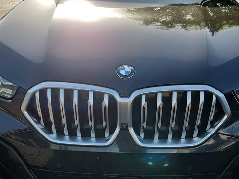 Used 2024 BMW X6 xDrive40i w/ Premium Package AWD/4WD image 25