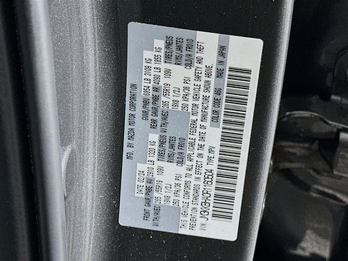 Used 2024 MAZDA CX-90 Plug-In Hybrid w/ Preferred AWD/4WD image 12